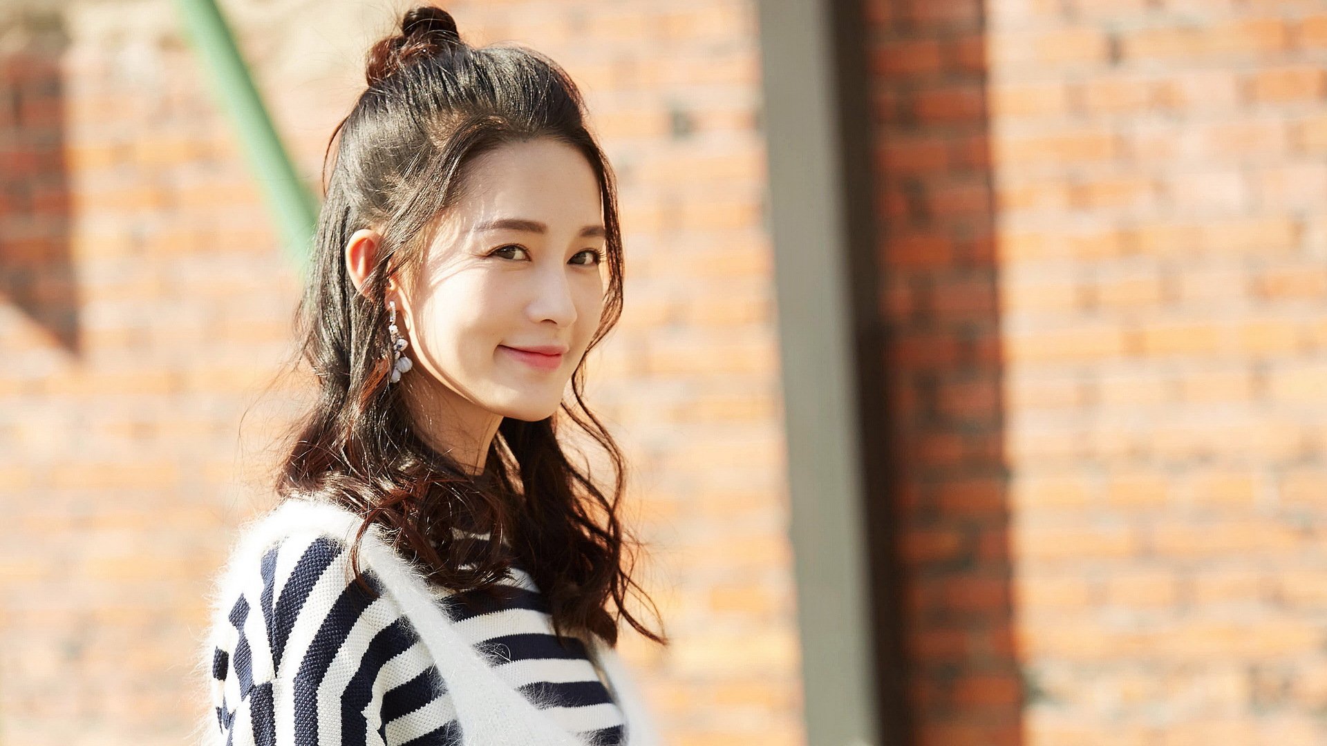 爱游戏体育-山东泰山防线稳定失球减少，山东泰山队最新进展